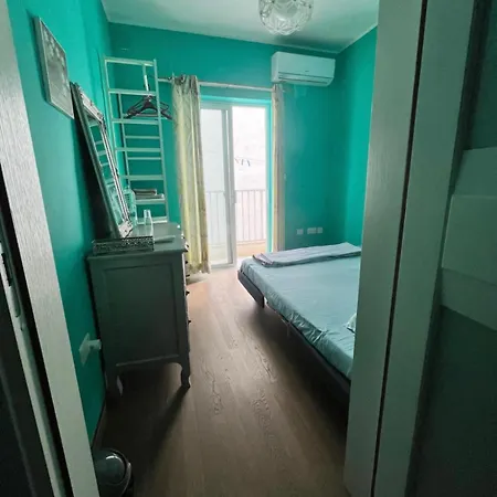 Private In Sharing Malta Homestay Sliema